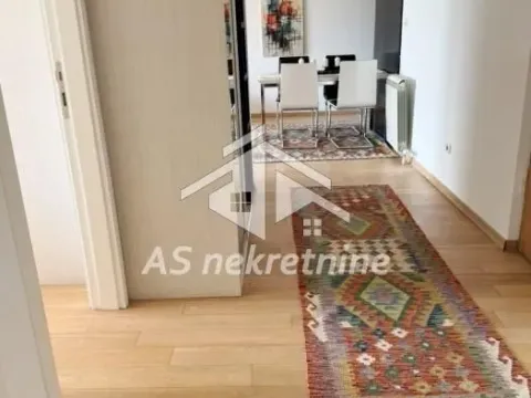 Izdavanje, trosoban stan, 73m², Vračar Sve Podlokacije, Beograd - image 16