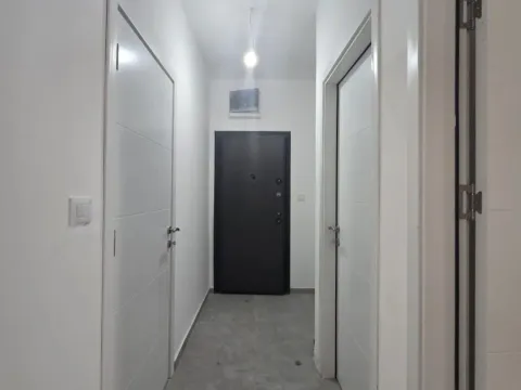 Izdavanje, trosoban stan, 83m², Zabjelo, Podgorica - image 20
