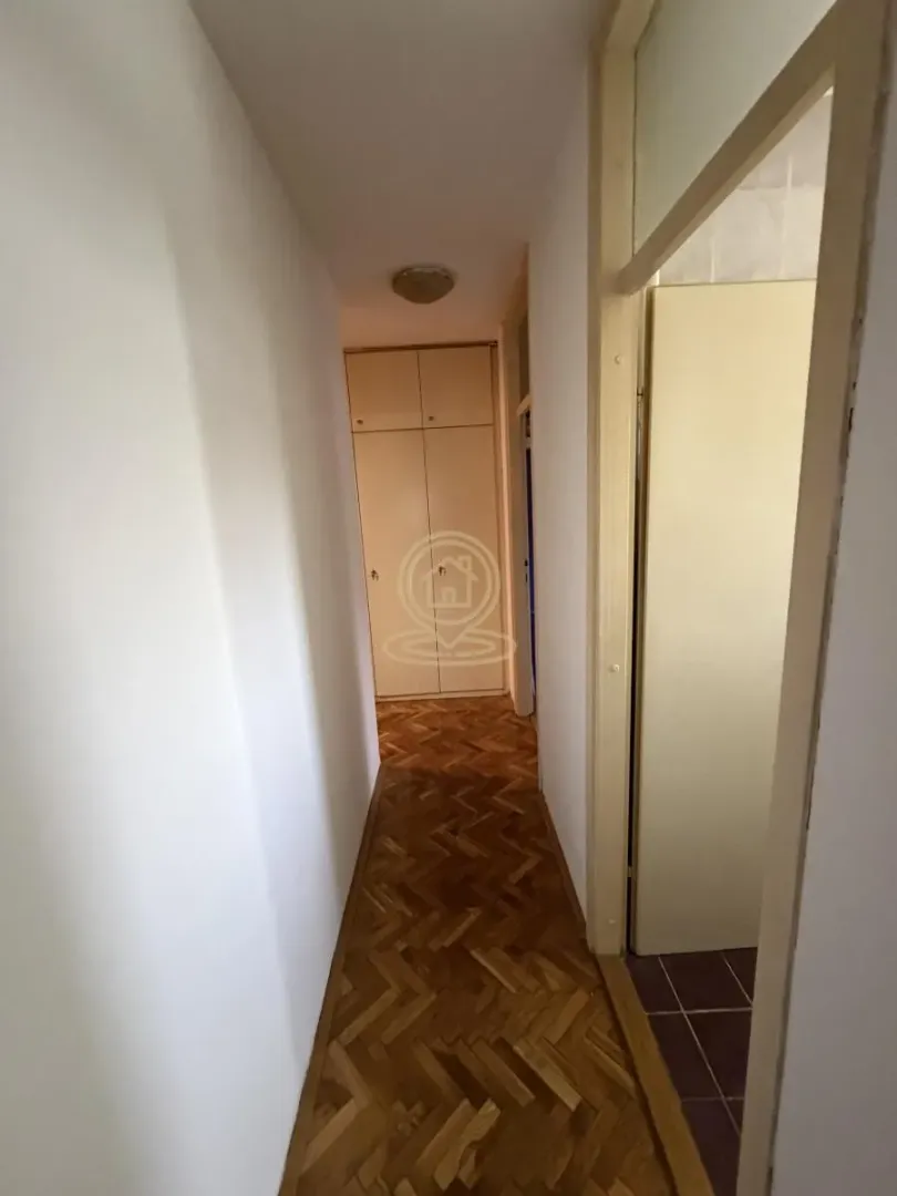 Prodaja, četvorosoban stan, 102m², Medijana, Niš
