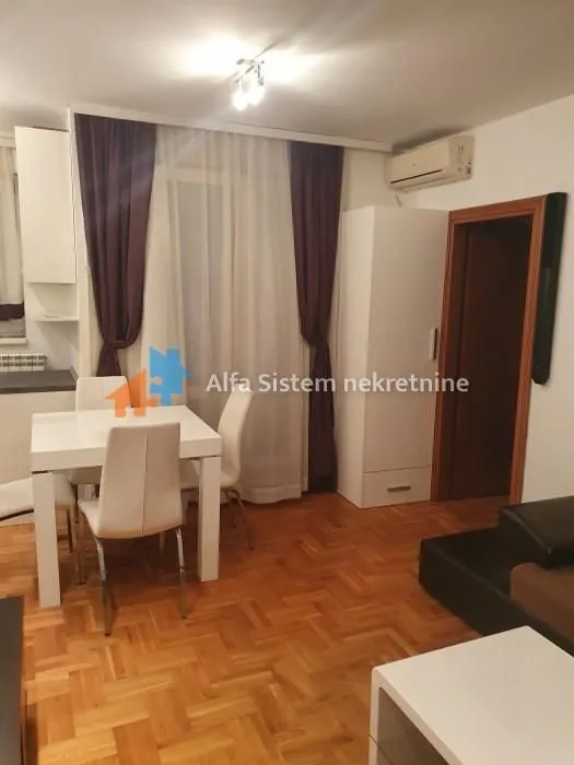Rent, apartment, 42m², Crveni Krst, Beograd