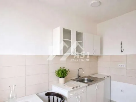 Izdavanje, trosoban stan, 74m², Podbara, Novi Sad Sve Podlokacije - image 8