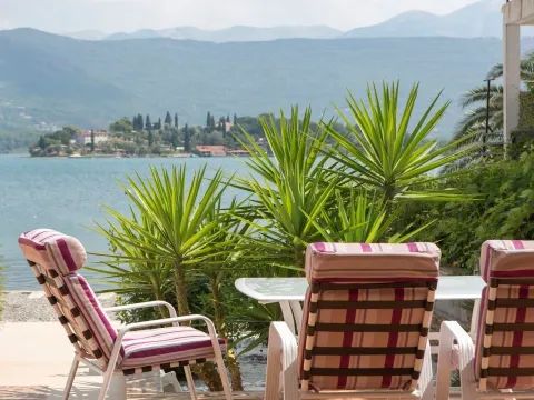 Sale, house, 190m², Kotor, Crna Gora - image 9