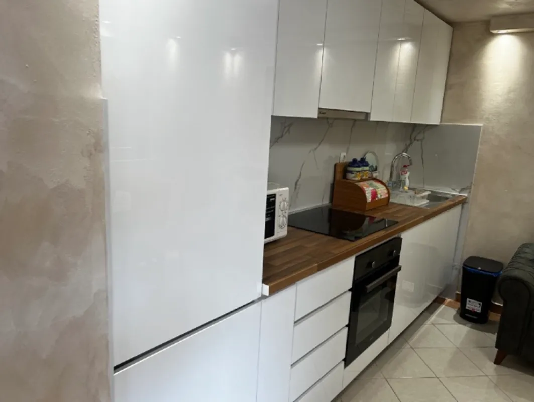 Sale, two bedroom apartment, 70m², Gospoština, Budva