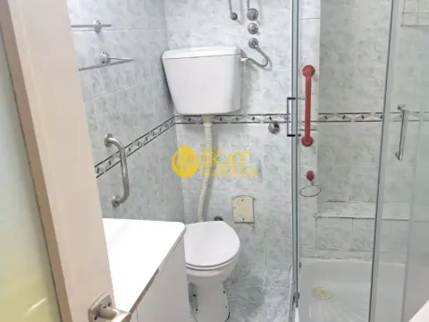 Sale, two bedroom apartment, 53m², Kalenić Pijaca, Vračar Sve Podlokacije - image 12