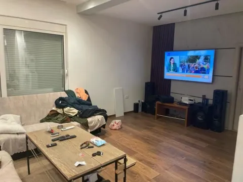 Prodaja, kuća, 400m², Dajbabe, Podgorica - image 10