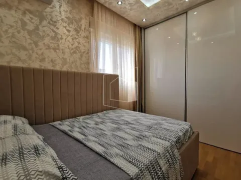 Rent, apartment, 70m², Stari Aerodrom, Podgorica - image 11