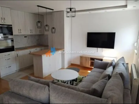 Rent, apartment, 84m², Bulbulder, Zvezdara Sve Podlokacije