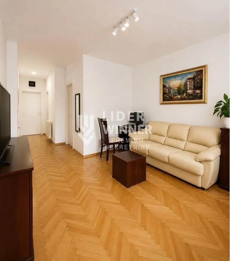 Sale, three bedroom apartment, 76m², Vračar Sve Podlokacije, Beograd