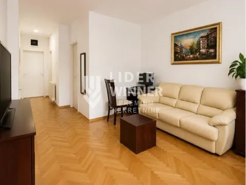Prodaja, trosoban stan, 76m², Vračar Sve Podlokacije, Beograd - image 3