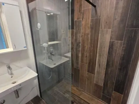 Izdavanje, jednosoban stan, 59m², Stara Varoš, Podgorica - image 12