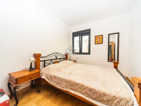 Izdavanje, jednosoban stan, 40m², Tološi, Podgorica - image 6