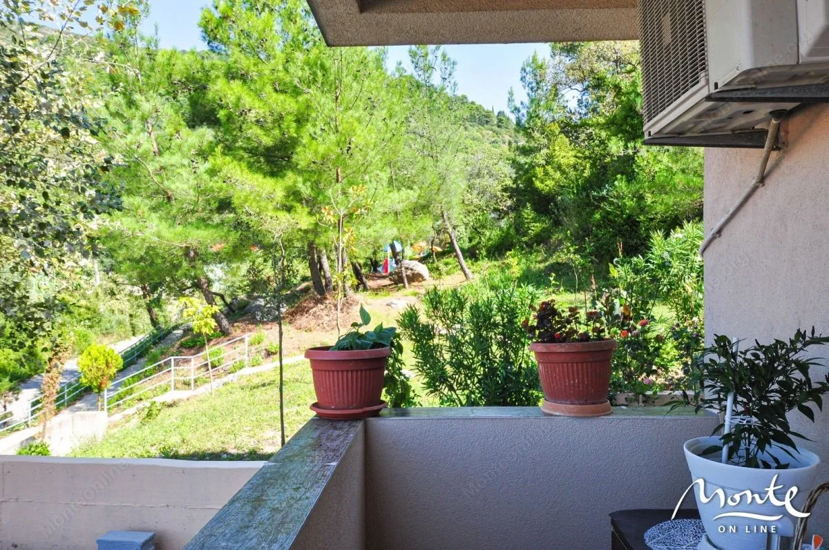 Prodaja, jednosoban stan, 50m², Tivat, Crna Gora