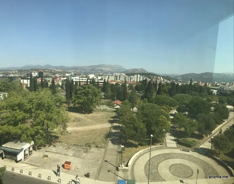 Prodaja, trosoban stan, 119m², Pobrežje, Podgorica