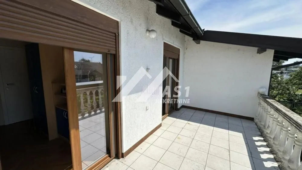 Rent, office space, 100m², Salajka, Novi Sad Sve Podlokacije