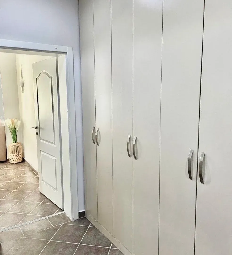 Prodaja, dvosoban stan, 87m², Dražin Vrt, Kotor
