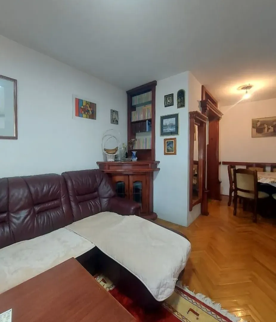 Prodaja, jednosoban stan, 51m², Centar, Nikšić