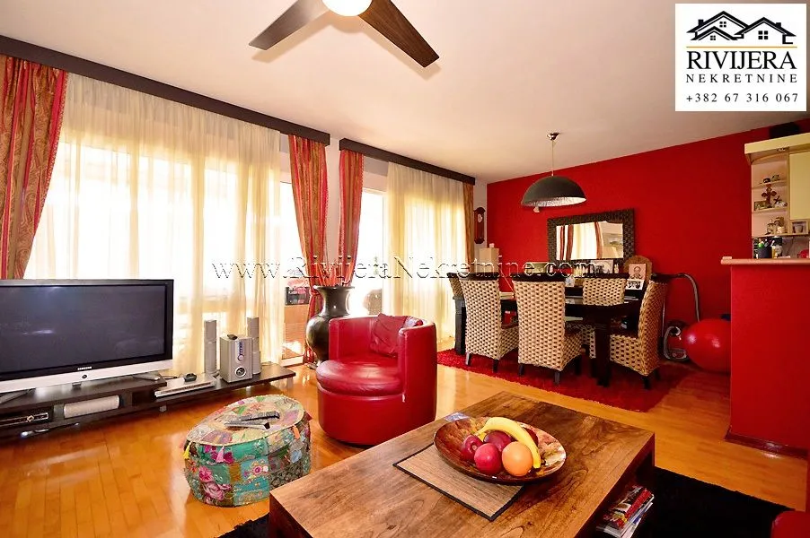 Prodaja, trosoban stan, 95m², Topla, Herceg Novi