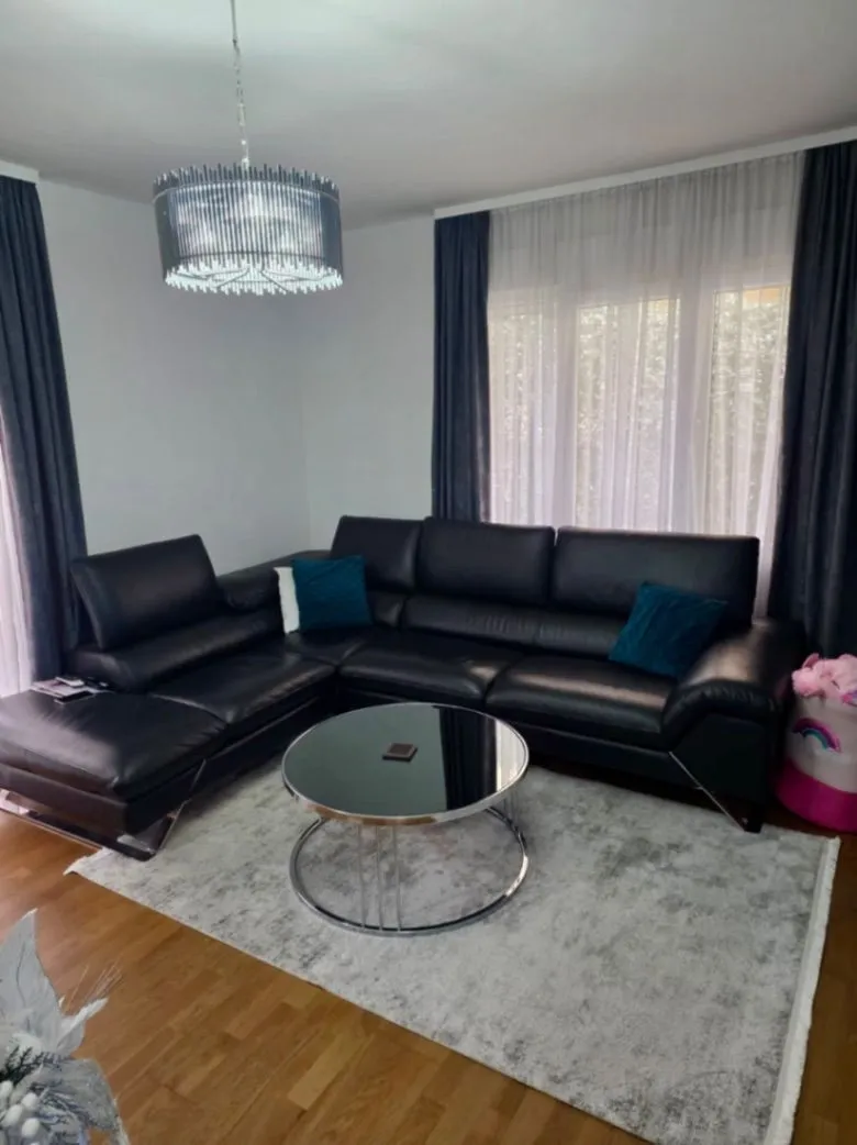 Prodaja, jednosoban stan, 40m², Tološi, Podgorica