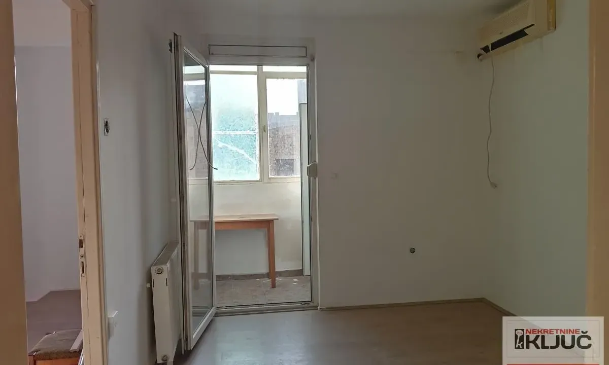 Prodaja, jednosoban stan, 31m², Grbavica, Novi Sad Sve Podlokacije