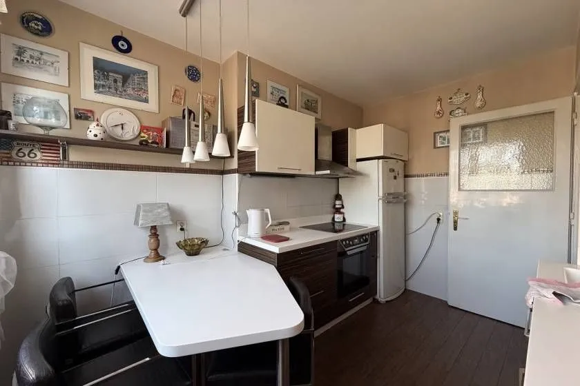 Sale, three bedroom apartment, 90m², Crveni Krst, Beograd