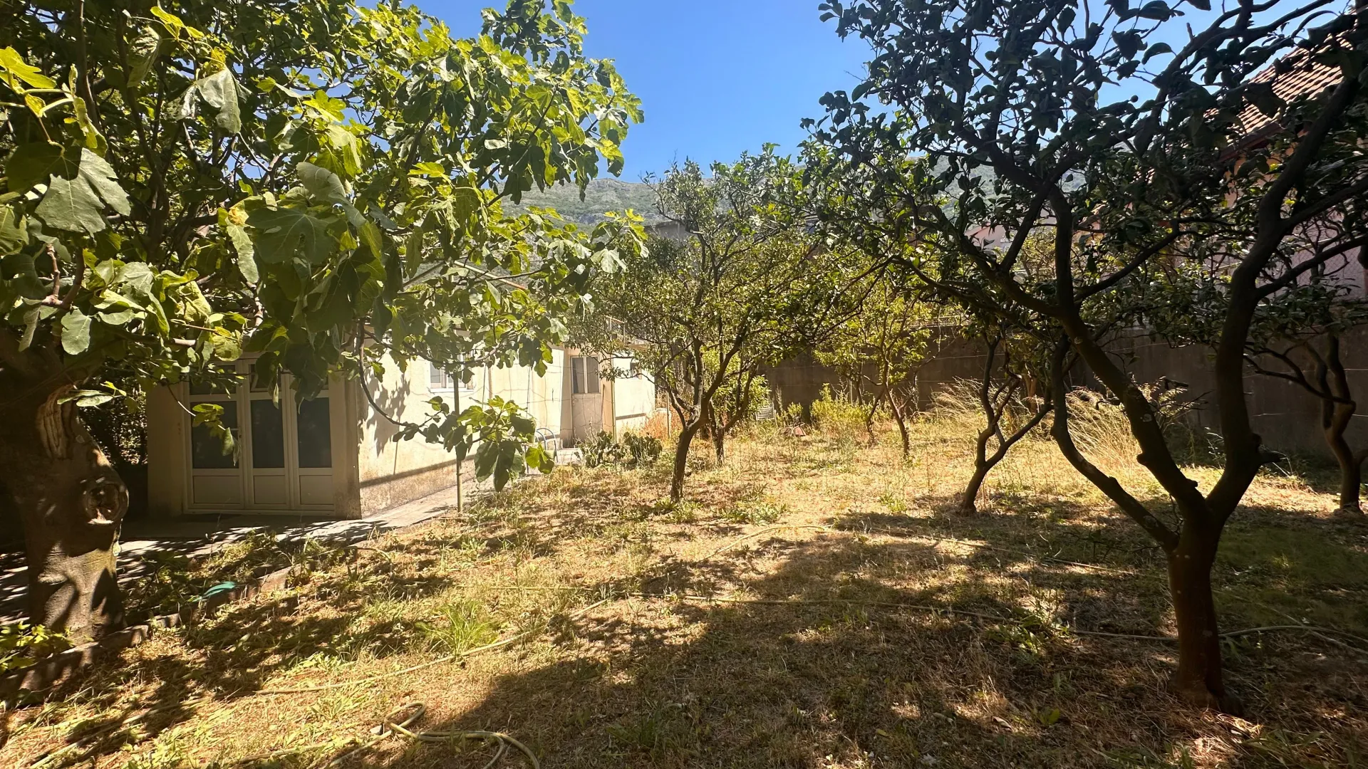 Prodaja, plac, 540m², Sutomore, Bar