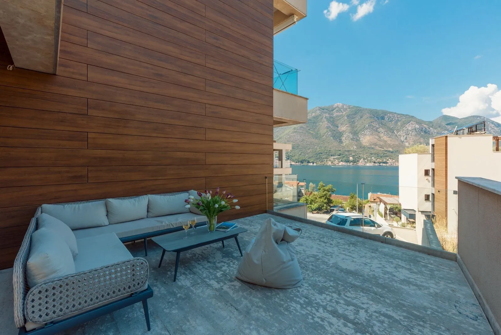 Prodaja, trosoban stan, 129m², Dobrota, Kotor