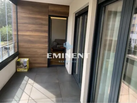 Izdavanje, trosoban stan, 90m², Čukarica, Beograd - image 12