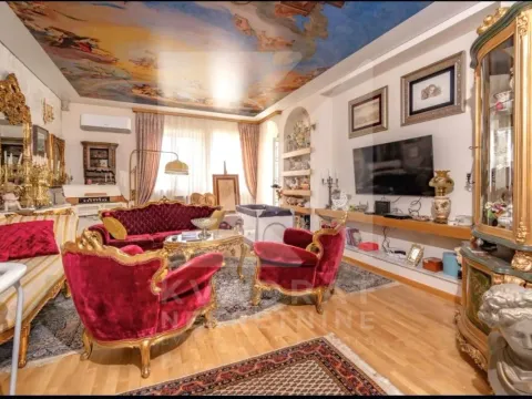 Rent, house, 150m², Gorica C, Podgorica - image 1