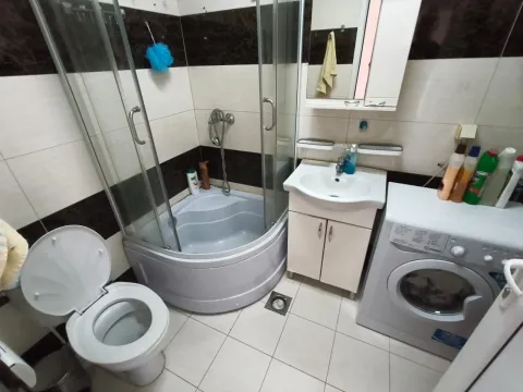 Rent, two bedroom apartment, 90m², Dalmatinska ulica, Podgorica - image 6