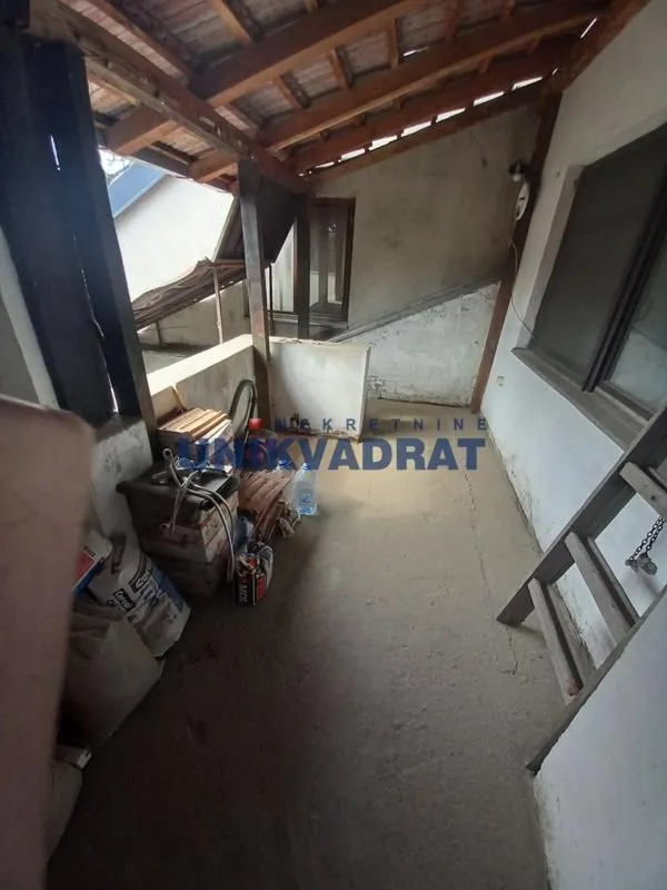 Prodaja, trosoban stan, 88m², Petlovo Brdo, Beograd