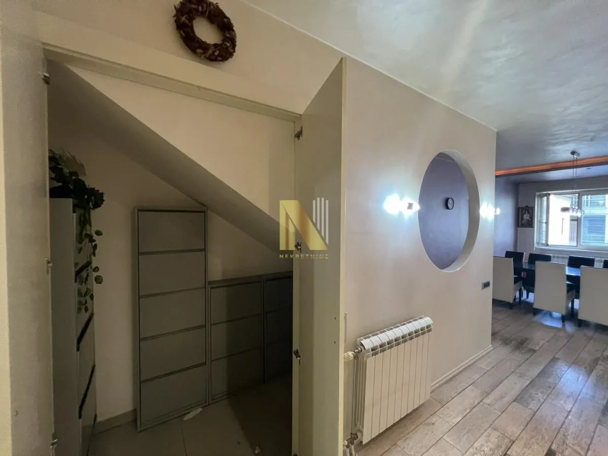 Prodaja, stan, 174m², Bulevar Oslobodjenja, Novi Sad Sve Podlokacije
