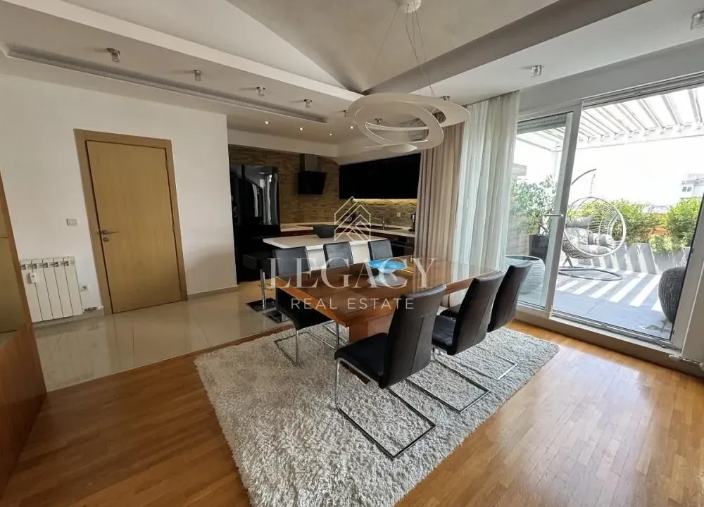 Izdavanje, četvorosoban stan, 118m², Lekino Brdo, Voždovac Sve Podlokacije