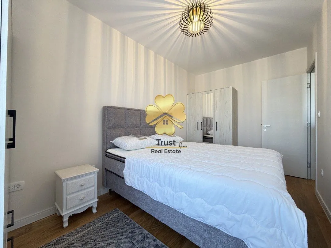 Izdavanje, jednosoban stan, 45m², Central Point, Podgorica