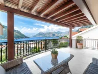 Prodaja, dvosoban stan, 112m², Dobrota, Kotor - image 2