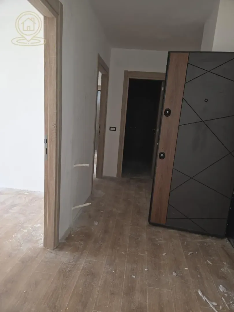 Prodaja, četvorosoban stan, 91m², Medijana, Niš