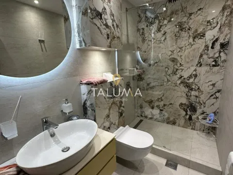 Rent, three bedroom apartment, 200m², Gorica C, Podgorica - image 14