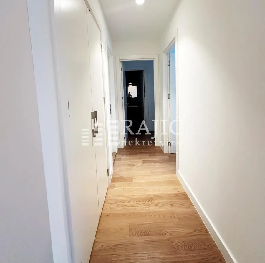 Rent, three bedroom apartment, 77m², Savski Venac, Beograd