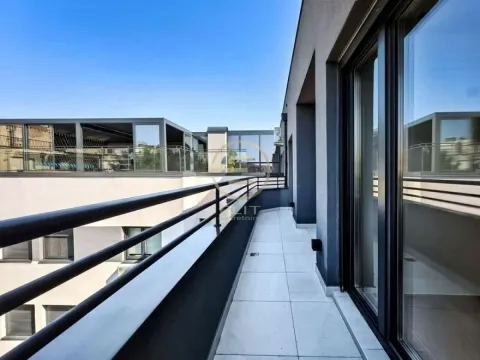 Sale, four bedroom apartment, 240m², Adamovićevo Naselje, Novi Sad Sve Podlokacije - image 15