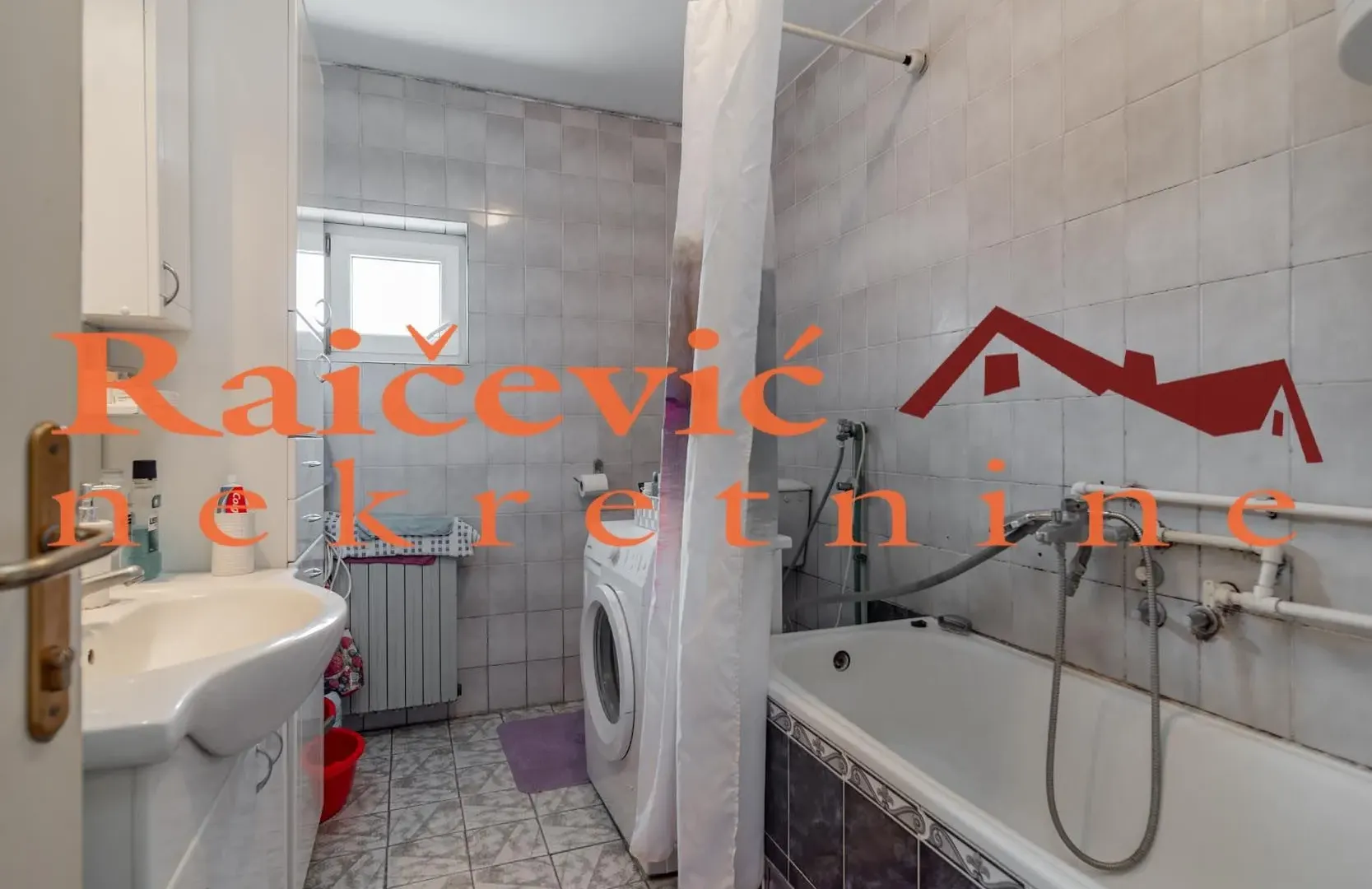 Sale, house, 604m², Voždovac, Voždovac Sve Podlokacije