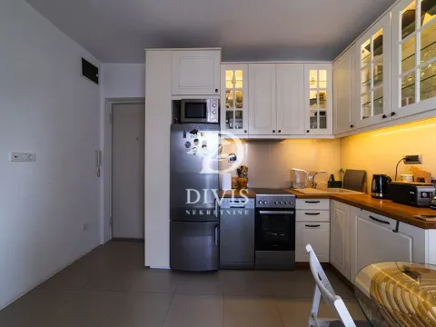 Sale, two bedroom apartment, 42m², Crveni Krst, Beograd - image 3