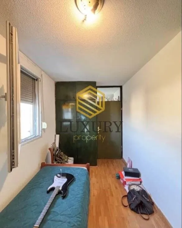 Prodaja, dvosoban stan, 77m², Blok 5, Podgorica