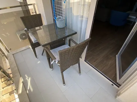 Izdavanje, dvosoban stan, 67m², Bečići, Budva - image 9