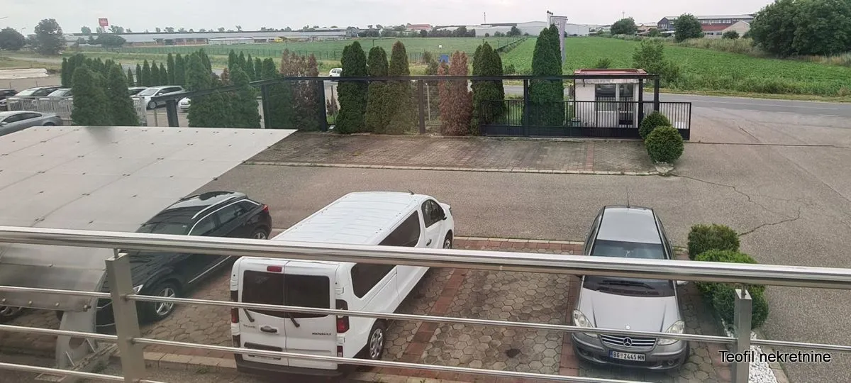 Rent, office space, 1700m², Nova Pazova, Stara Pazova