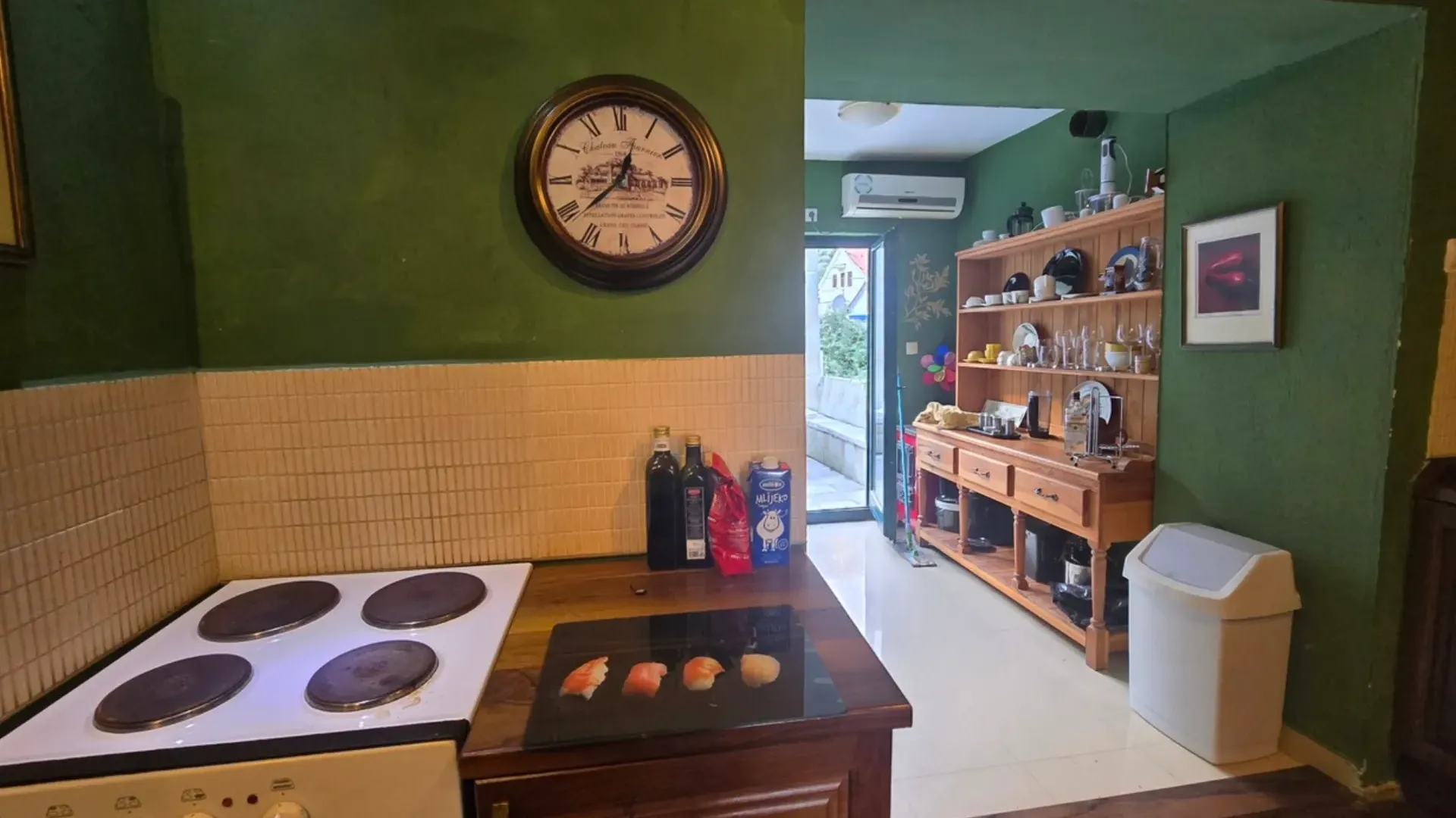 Prodaja, kuća, 180m², Kamenari, Herceg Novi