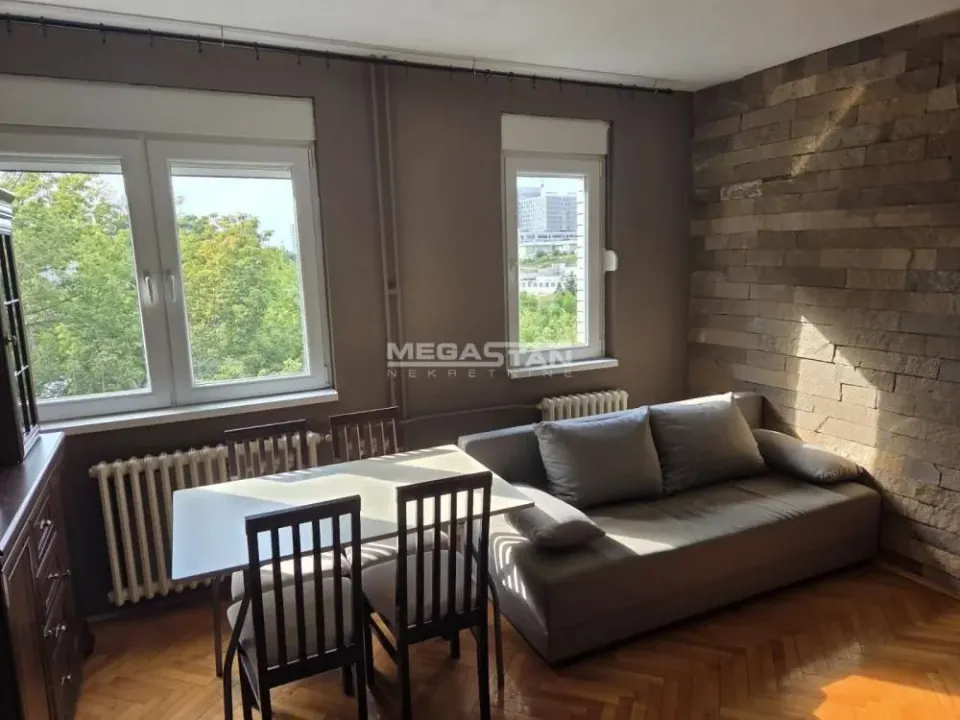 Prodaja, trosoban stan, 80m², Savski Venac, Beograd