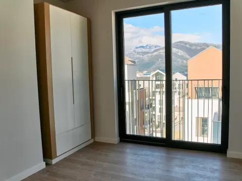 Prodaja, dvosoban stan, 102m², Porto Montenegro, Tivat - image 19