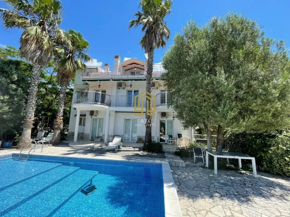 Prodaja, kuća, 234m², Prijevor, Budva