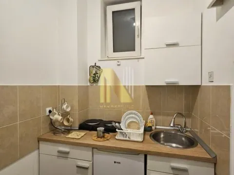 Izdavanje, garsonjera, 24m², Rotkvarija, Novi Sad Sve Podlokacije - image 4