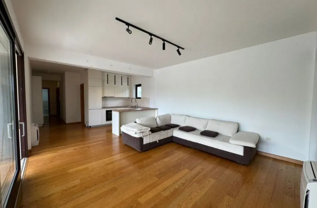 Izdavanje, dvosoban stan, 96m², Seljanovo, Tivat