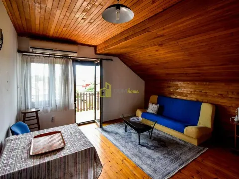 Sale, house, 370m², Tološi, Podgorica - image 28